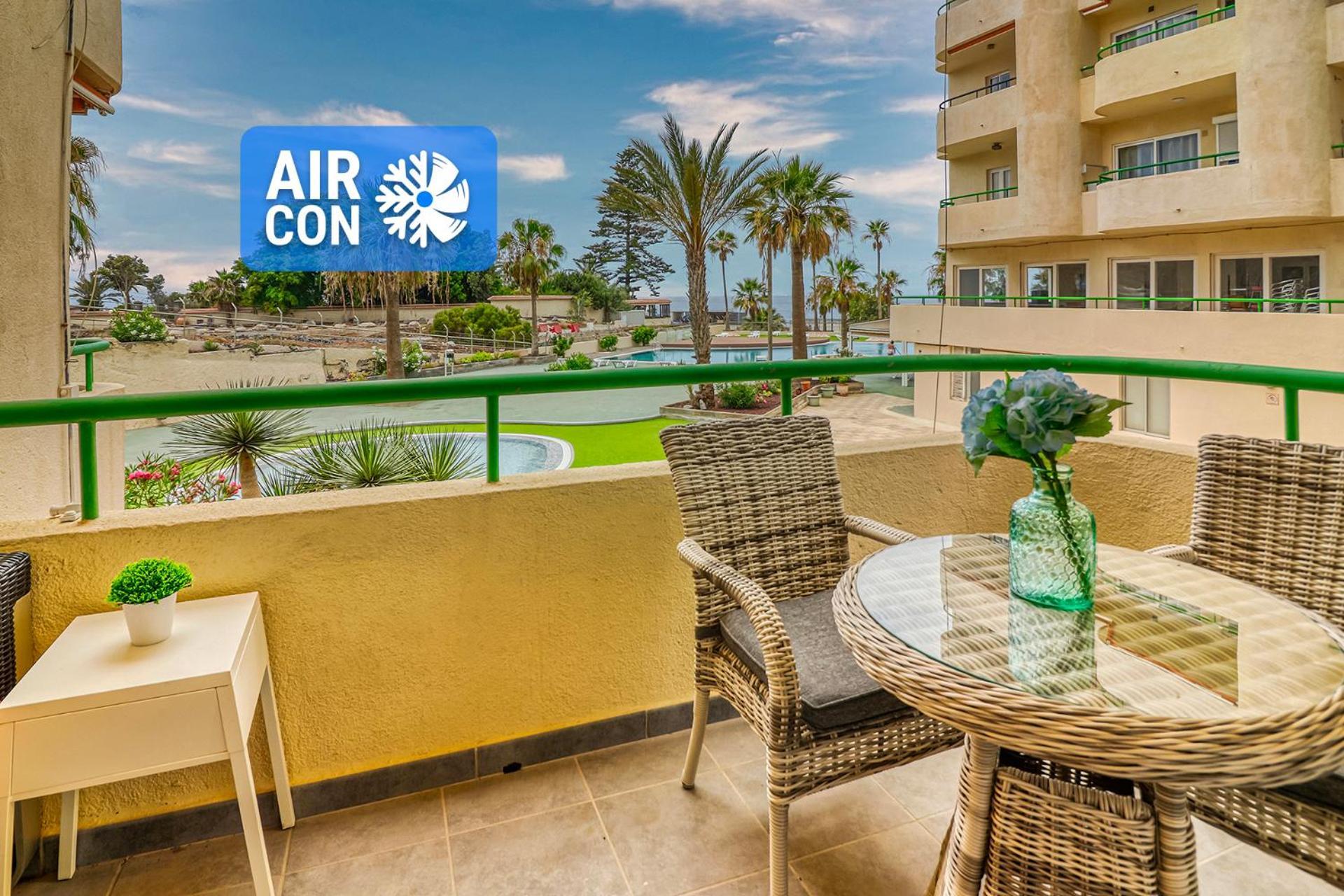 Modern Apartment With An Addictive Terrace View Los Cristianos  Dış mekan fotoğraf